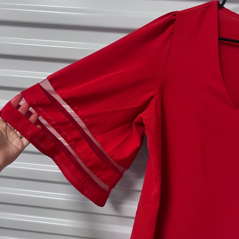 Women’s Elegant Red V-Neck Women's Top - Picture 3 of 4